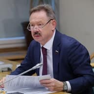 Владимир Новиков
