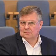 МАРТЫНОВ
