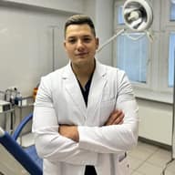 Урогинеколог Артем Чернушенко